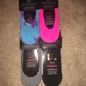 Set of 4 foot liners